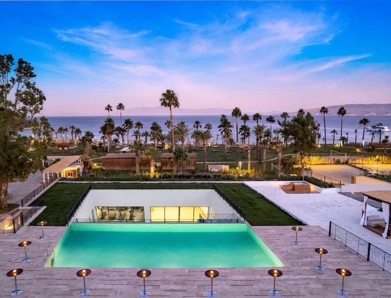 Radisson Collection